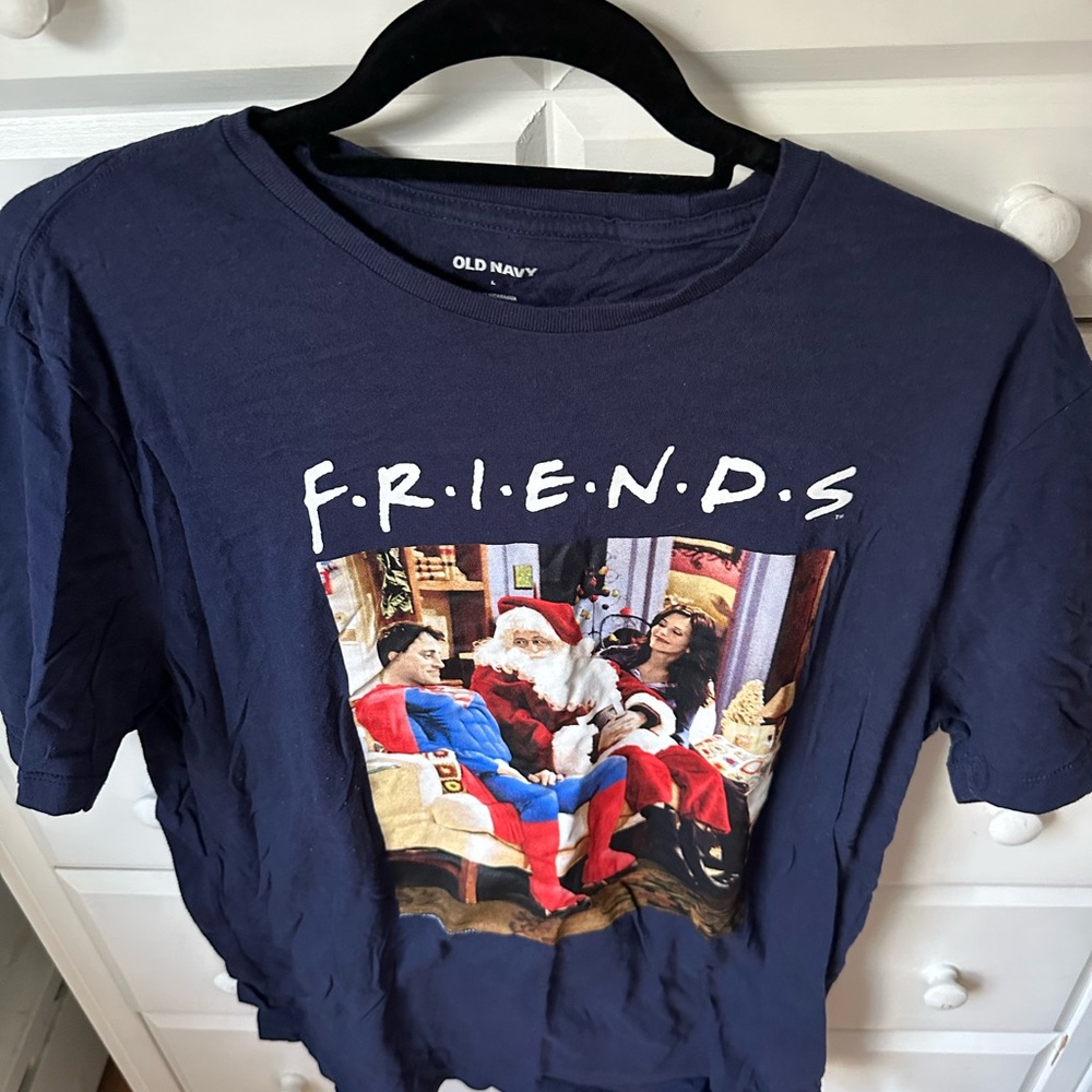 FRIENDS old navy t shirt